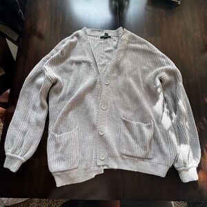 Women’s Gray Cardigan Sweater